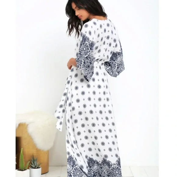 South of France Blue and Ivory Print Maxi Dress - Picture 6 of 12